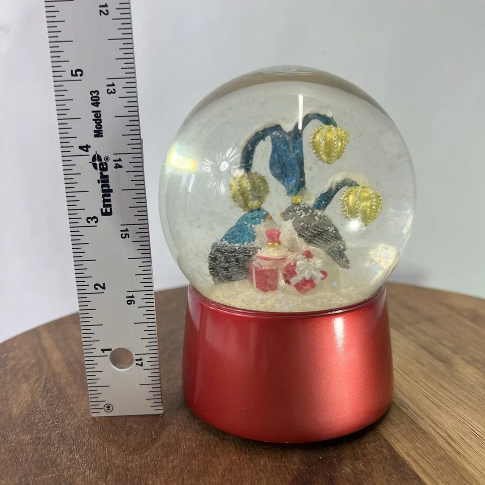 Nordstrom 2011 Holiday Snow Lighted Water Globe Christmas Presents & Birds Works
